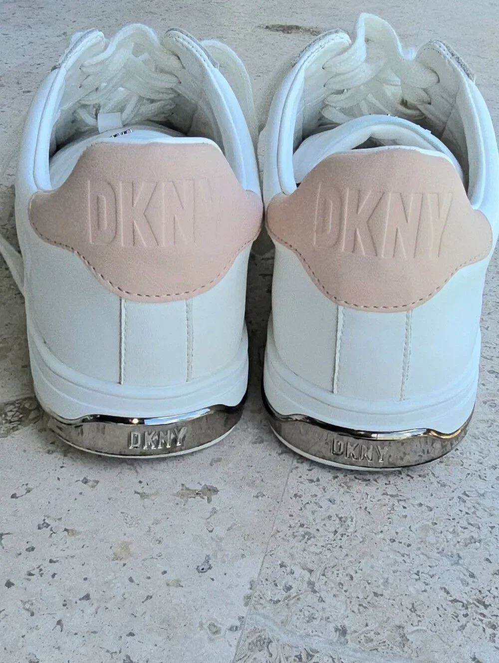Dkny snicker white and pink Size 8